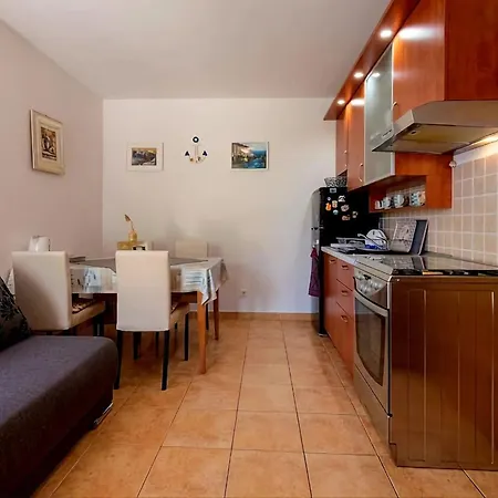 Val In Strandnaehe - Agentur Ta Leut By Interhome Апартаменты Привлака