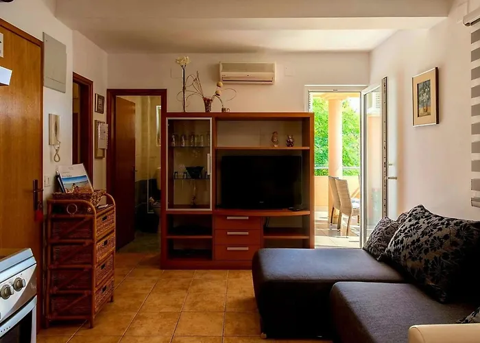 Val In Strandnaehe - Agentur Ta Leut By Interhome Привлака